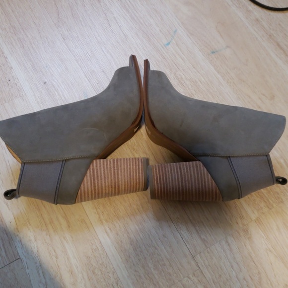 Kelsi dagger Brooklyn booties - Picture 5 of 8